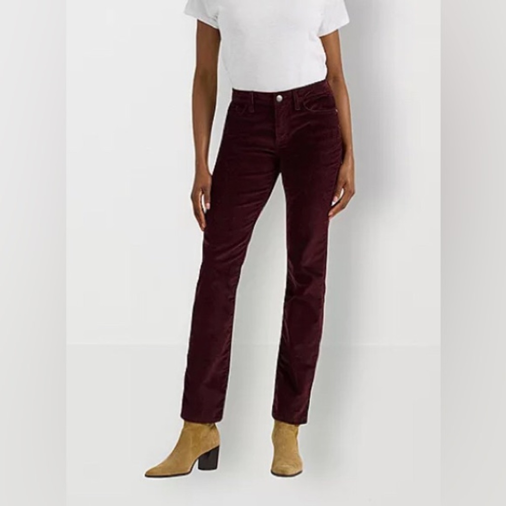 NEW Lee Legendary Straight Fit Corduroy Pant
